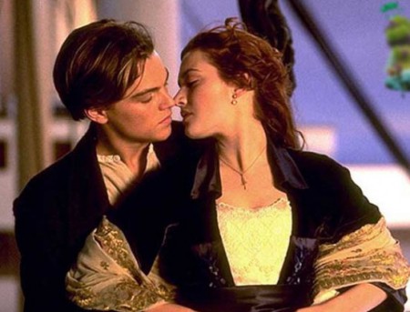 TITANIC 3D - NOS CINEMAS EM 2012 .